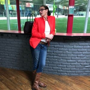 Meet your Posher, Misty